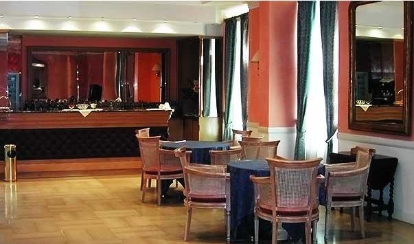 Hotel Poledrini Фоліньо Ресторан фото